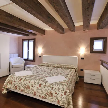 Apartamento Castello Di Godego Sleeps 4 Air Con Wifi *