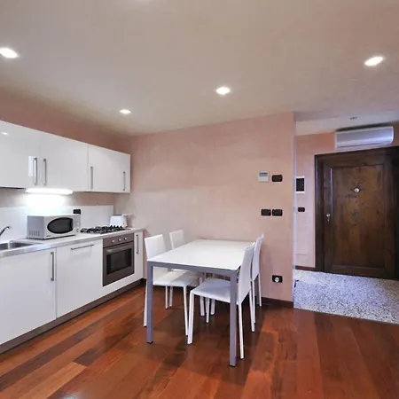 Apartamento Castello Di Godego Sleeps 4 Air Con Wifi